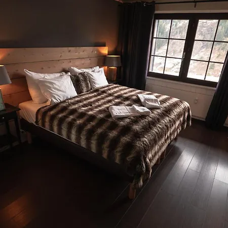 Champoussin Lodge Champoussin