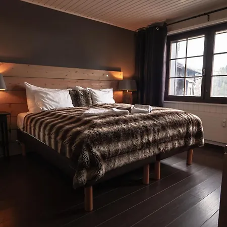 Hotel Champoussin Lodge